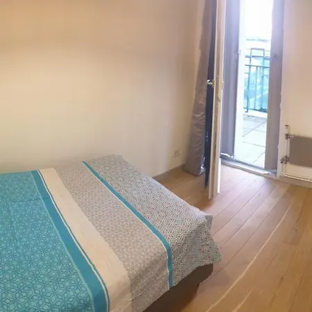 Magnifique Renove Avec Terrasse Apartment Guyancourt